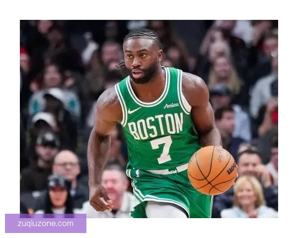 坎宁安气胸影响最佳阵容席位空缺五大球星迎来入选关键机会